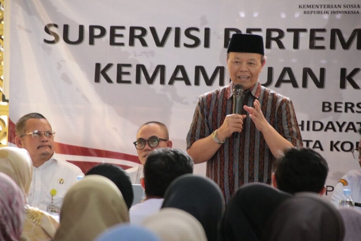 Terinspirasi Keluarga Lamine Yamal, HNW Semangati Warga Penerima Manfaat Bansos Untuk Sukses